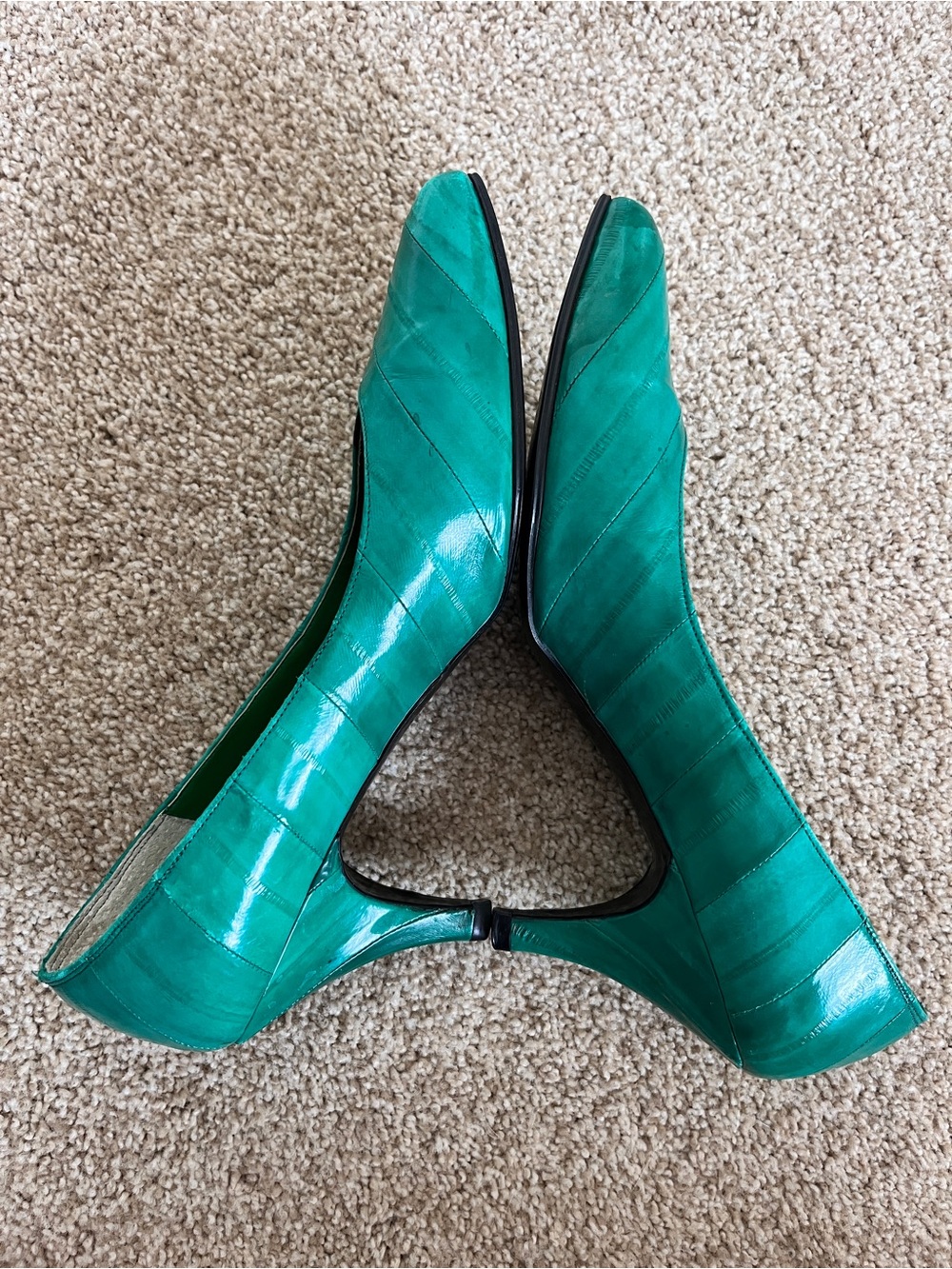 Vintage Eel Skin Pumps | Emerald Green | Statement Heels | Jewel-tone Elegance